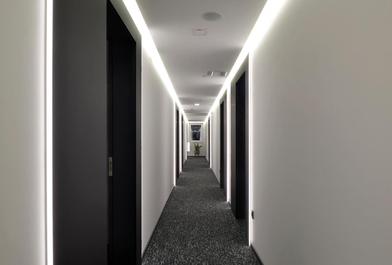 Apartments Citymap Maribor-Free Parking! Buitenkant foto